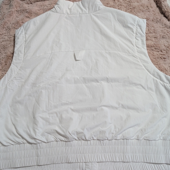 JoyLab White Cropped Fit Jacket - Picture 2 of 4